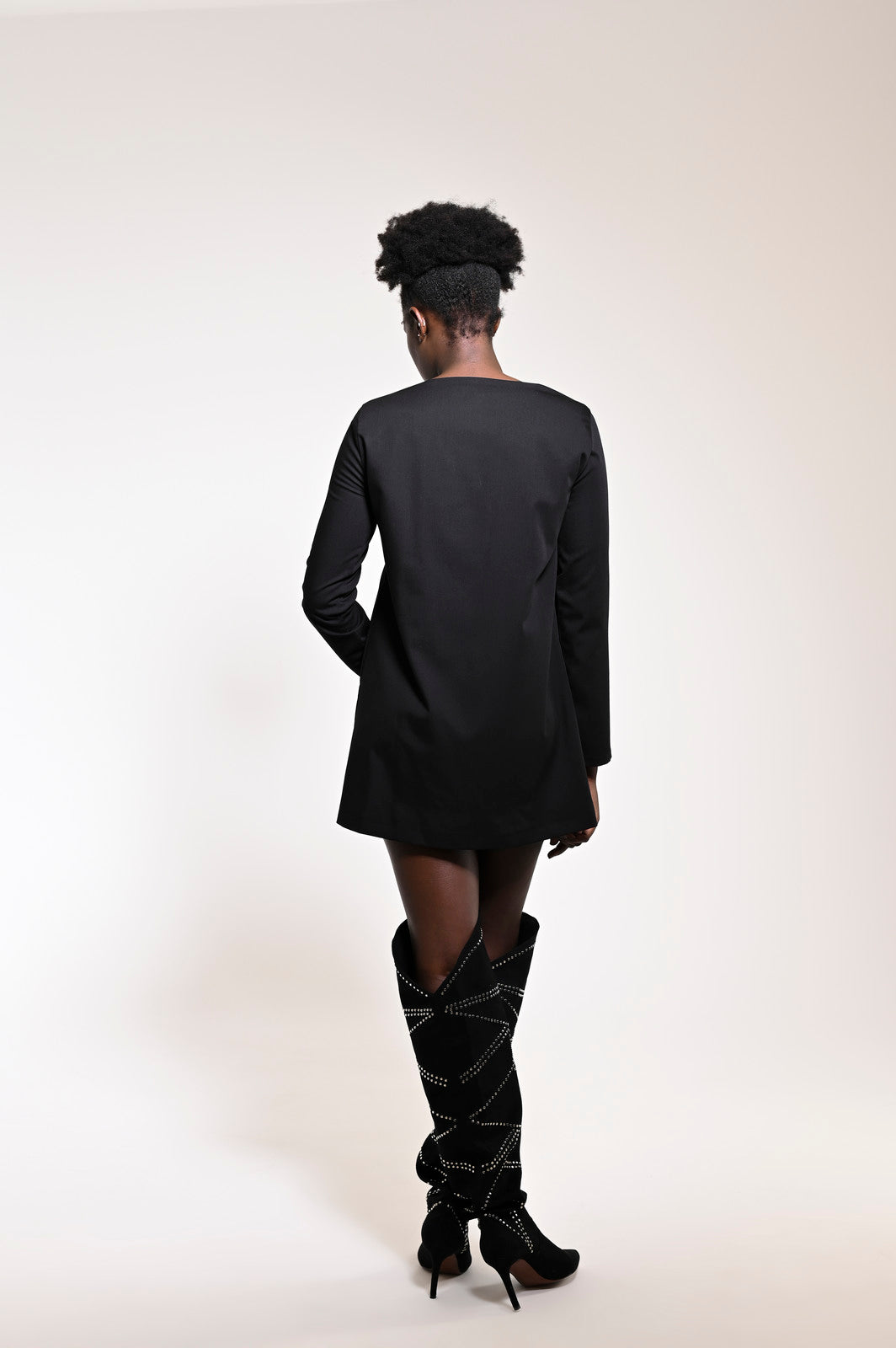 Bright Decollete Black - pleasureofsilk